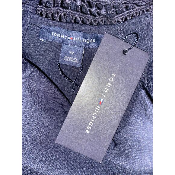 NWT $79.50 Tommy Hilfiger size 1X Blue Palm Beach mid Crochet Open Shoulder Top - Picture 8 of 11